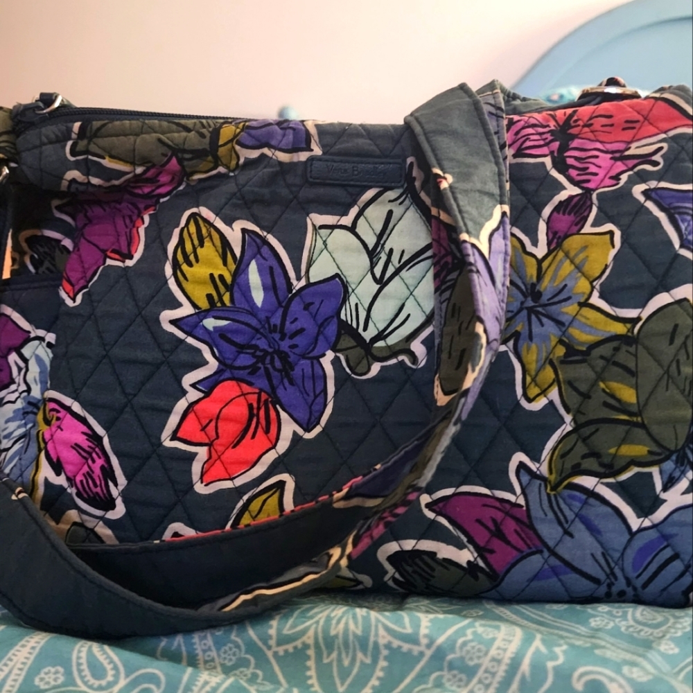 Vera Bradley Bag Floral Like New Condition